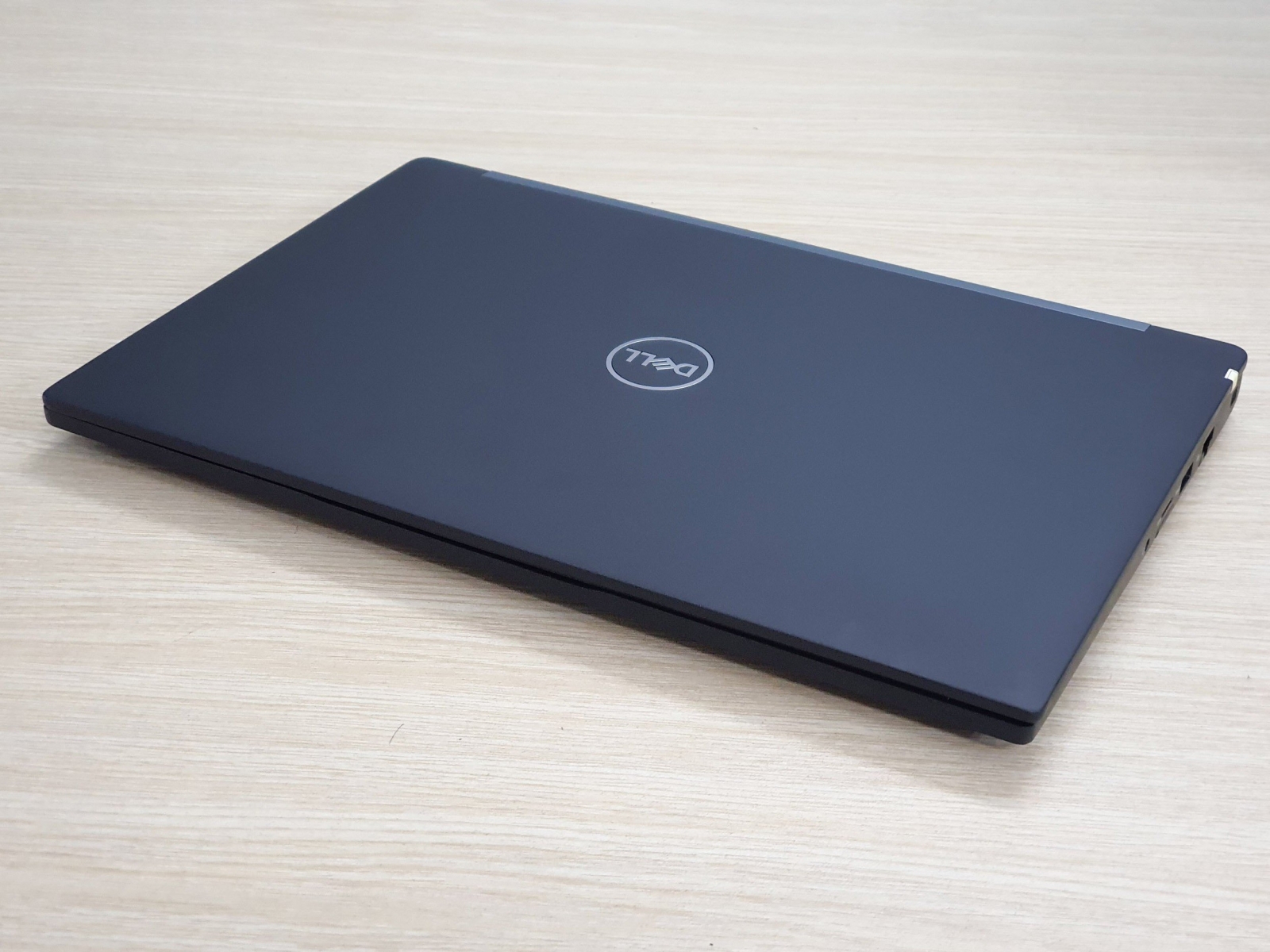 laptop xách tay dell e7490 giá rẻ đáng mua nhất hiện nay